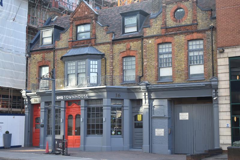 Belvilla Ilford Hill Hotel London Exterior foto