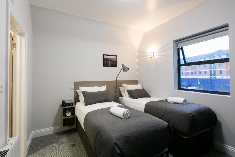 Belvilla Ilford Hill Hotel London Exterior foto